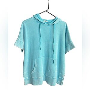 Easel Blue Short-Sleeve Pullover Hoodie with Kangaroo Pocket